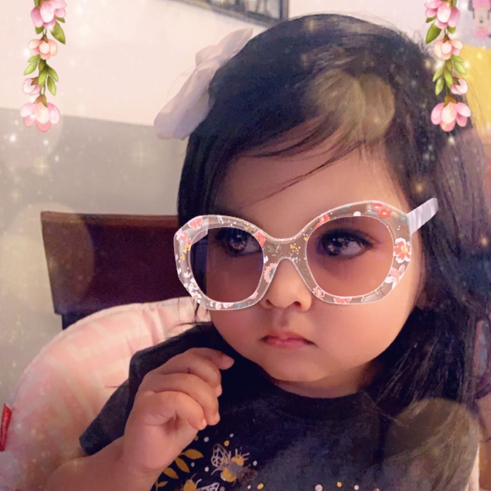 Meet your Posher, Christine